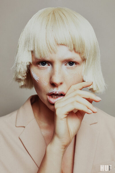 'White Lies' im HUF Magazine - Beauty-Strecke mit Visagistin Anja EL SAWAF c/o les ARTISTS by Josef Stockinger