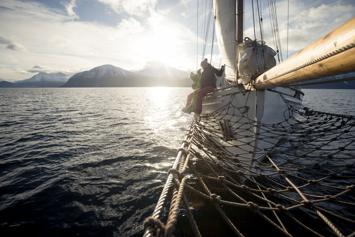 <b>NATURAL BORN EXPLORERS</b> : produce freeride &amp; ski tour motifs for the JACK WOLFSKIN Fall/Winter 2015 CATALOGUE in Norway