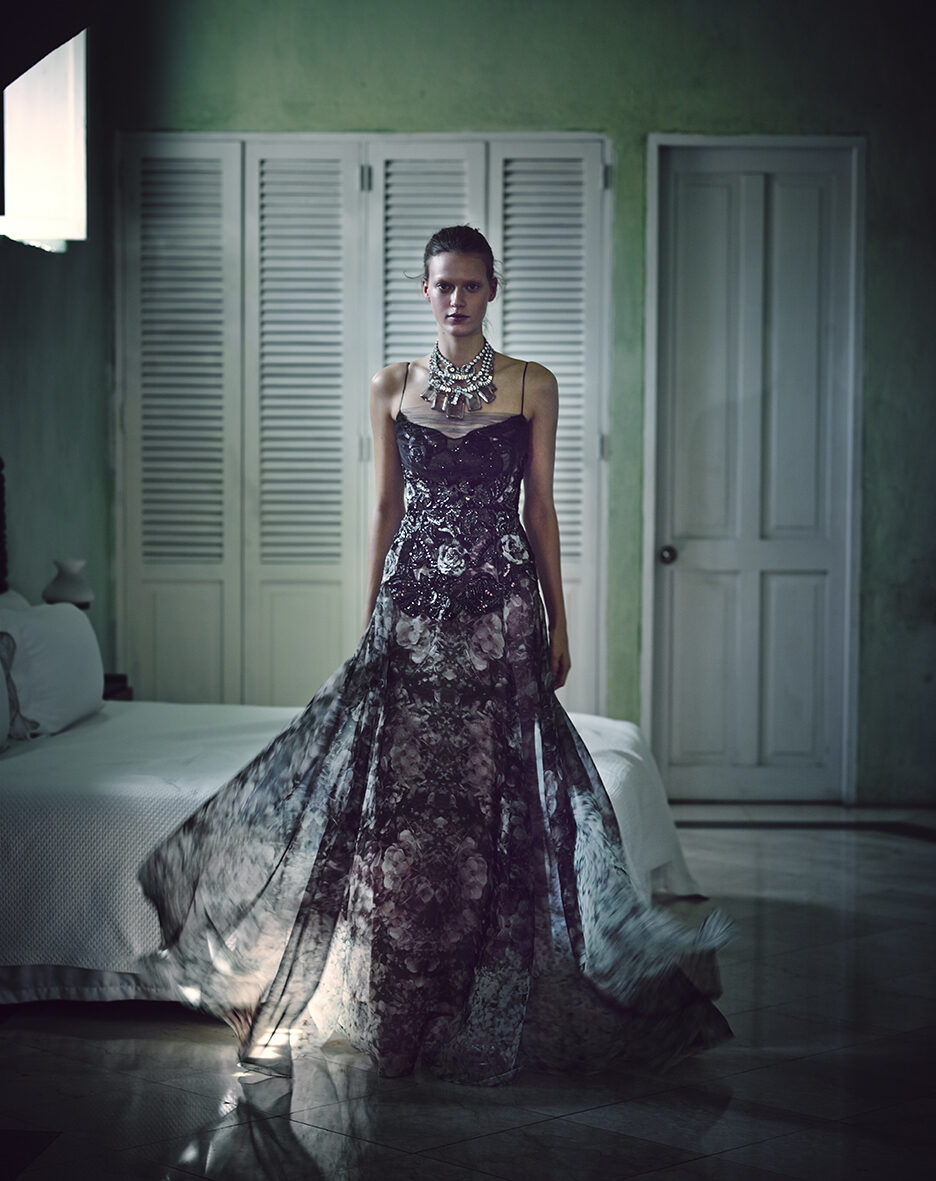 Iryna Kravchenko and Tess Hellfeuer are the Caribbean beauties for BERGDORF GOODMAN - Production by <b>7 SEAS PRODUCTIONS</b>