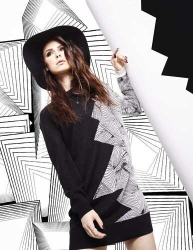 Lena Meyer-Landrut ist relativ Schwarz-Weiss für das TEASER #21 Magazin - dank Sabrina SCHEUER (Hair & Make-up) und Jill KRAMER (Styling), beide Artists c/o 21AGENCY
