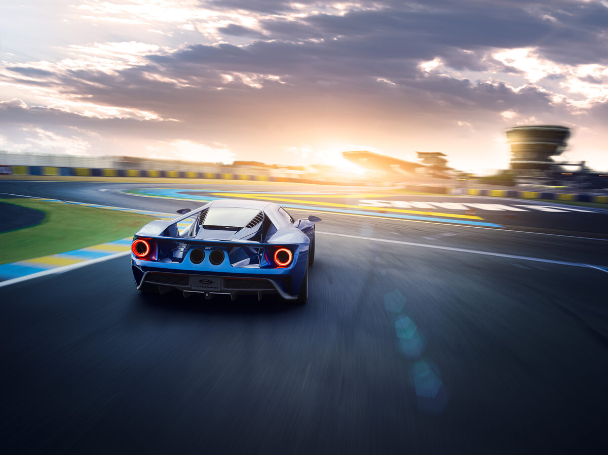 Steffen Jahn : with dogsleds and the Mercedes GLS across Alaska and for Team Detroit with the Ford GT at the 24 Hours of Le Mans