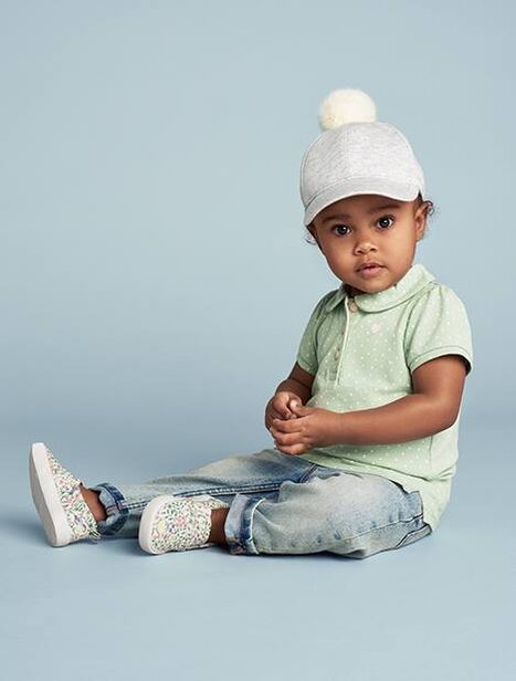 Säugling- und Baby-Kampagne für Mode von H&M - Nils ODIER c/o AGENT BAUER fotografiert niedliche Kids Fashion