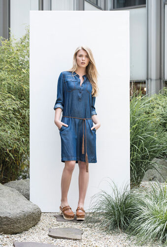 21AGENCY : Styling for VOGUE MEXICO with Lauren Auerbach, RAFAELLO ROSSI S/S campaign, set styling for NOLTE MÖBEL, and the KAPALUA lookbook