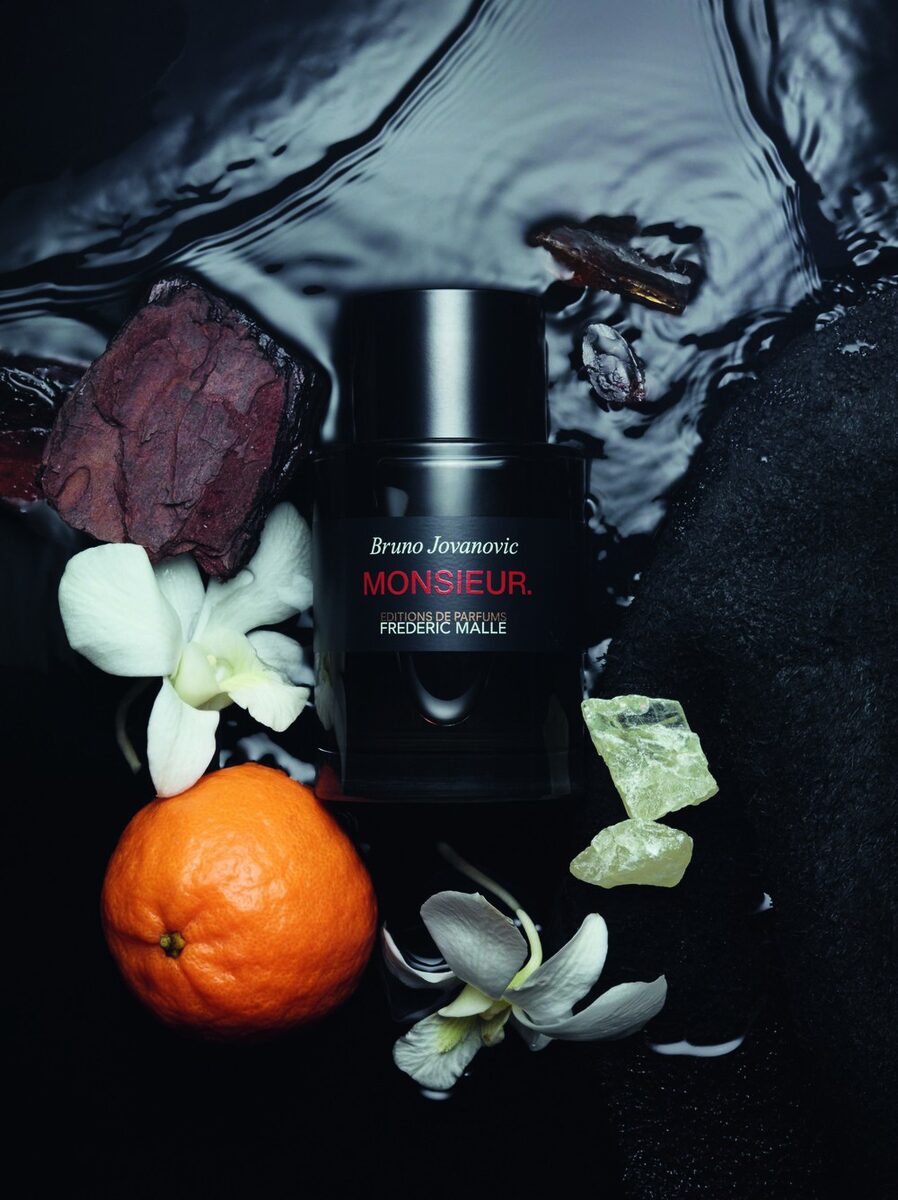 'AMBROSIAL WATERS' - perfume editorial in H MAGAZINE (photos: Damien Ropero, styling: Fabien Caperan)