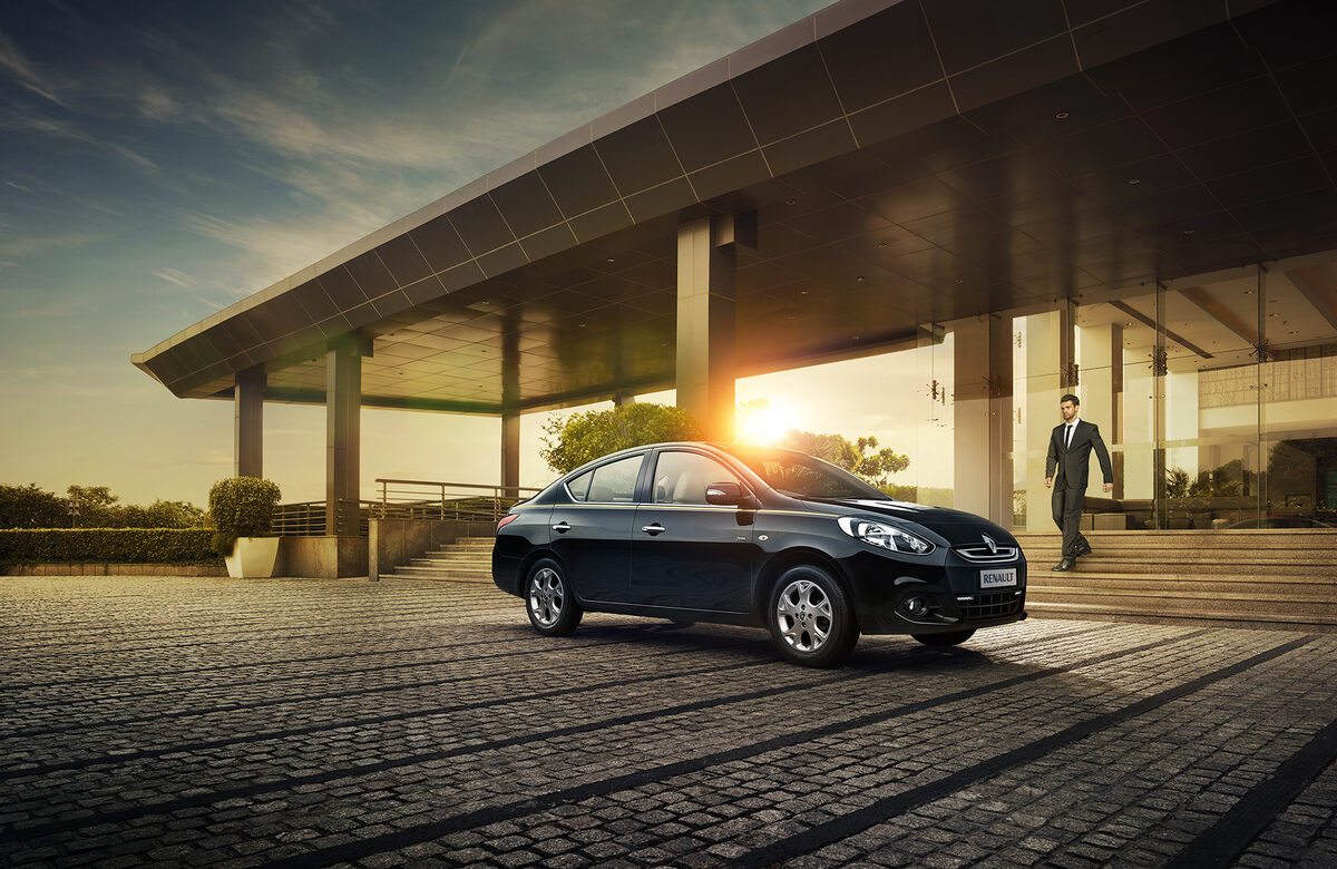 RENAULT Scala India with a focus on young, urban professionals. The campaign photos by <b>Darren CAPP</b>