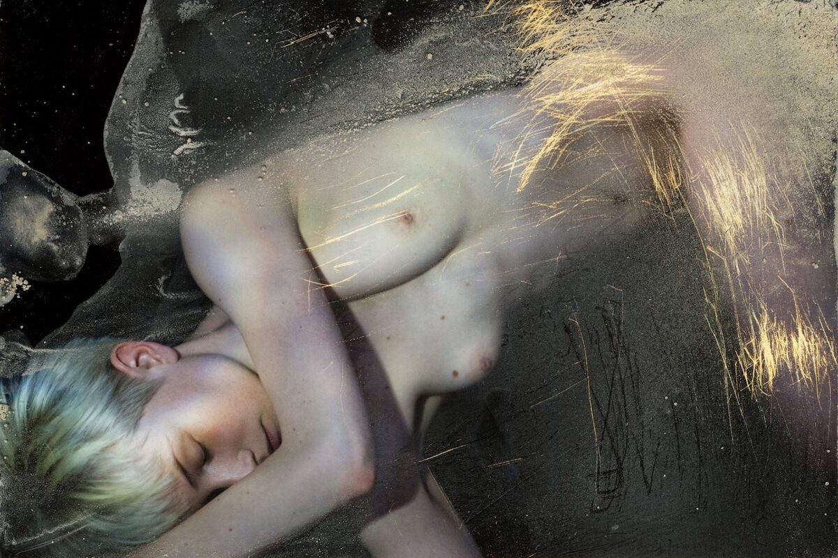GoSee Tip : 'The concrete series' – concrete cast classics with picturesque lighting. Exhibition by SCHALL & SCHNABEL in Berlin