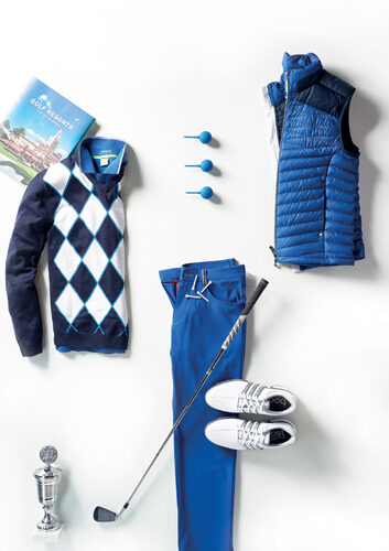 Looks for the trendy green - four absolutely wearable sets were styled by Susanne KUTSCHER c/o 21 AGENCY for GOLF GENUSS magazine