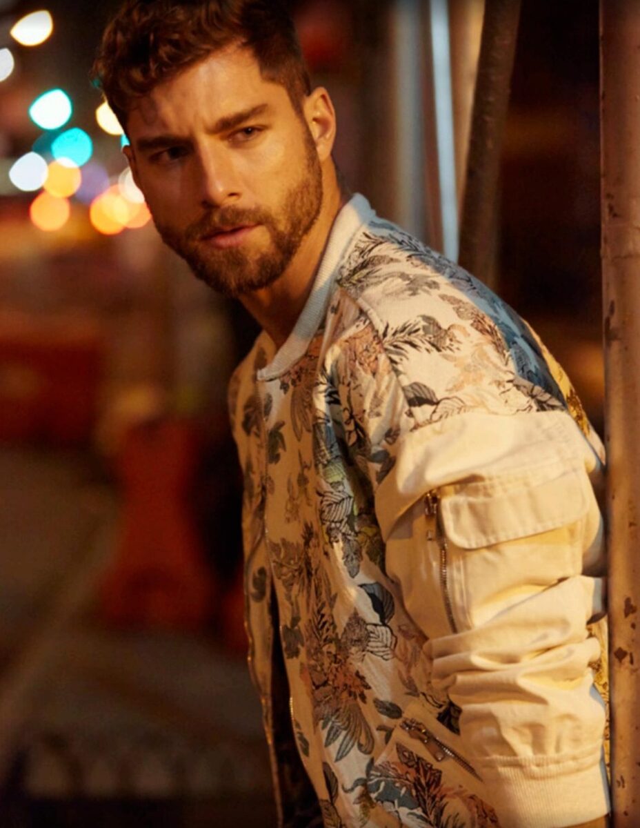 Fashion story in VICTOR magazine with LOUISA model Andre ZIEHE, we have the photo to prove it by Bell Soto for you on GoSee