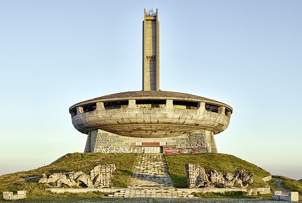 Ufos in Bulgaria? Photographer <b>Volker DAUTZENBERG c/o AVENGER PHOTOGRAPHERS</b> visits the Buzludzha Monument, three motifs for you on GoSee