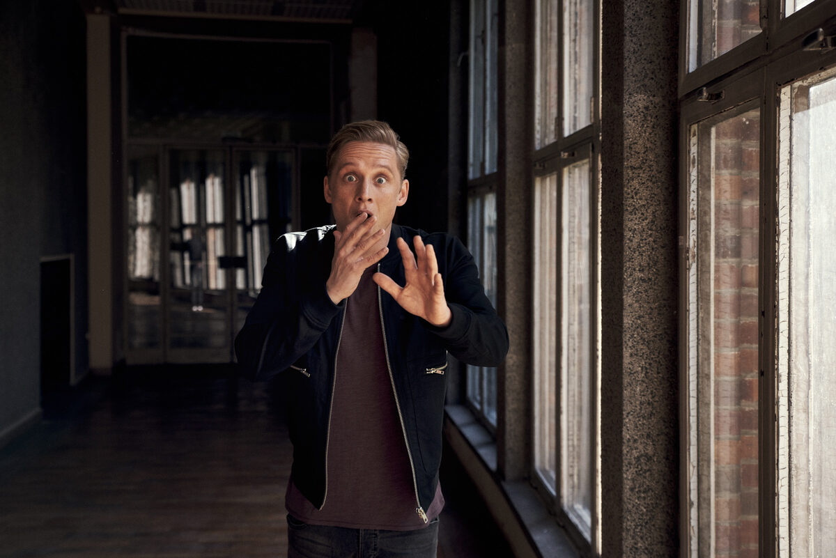 'Laughing. Crying. Dancing' - <b>David DAUB c/o WILDFOX RUNNING</b> portrayed singer/actor/producer Matthias Schweighöfer for his debut album and portrays model Tom in Tel Aviv