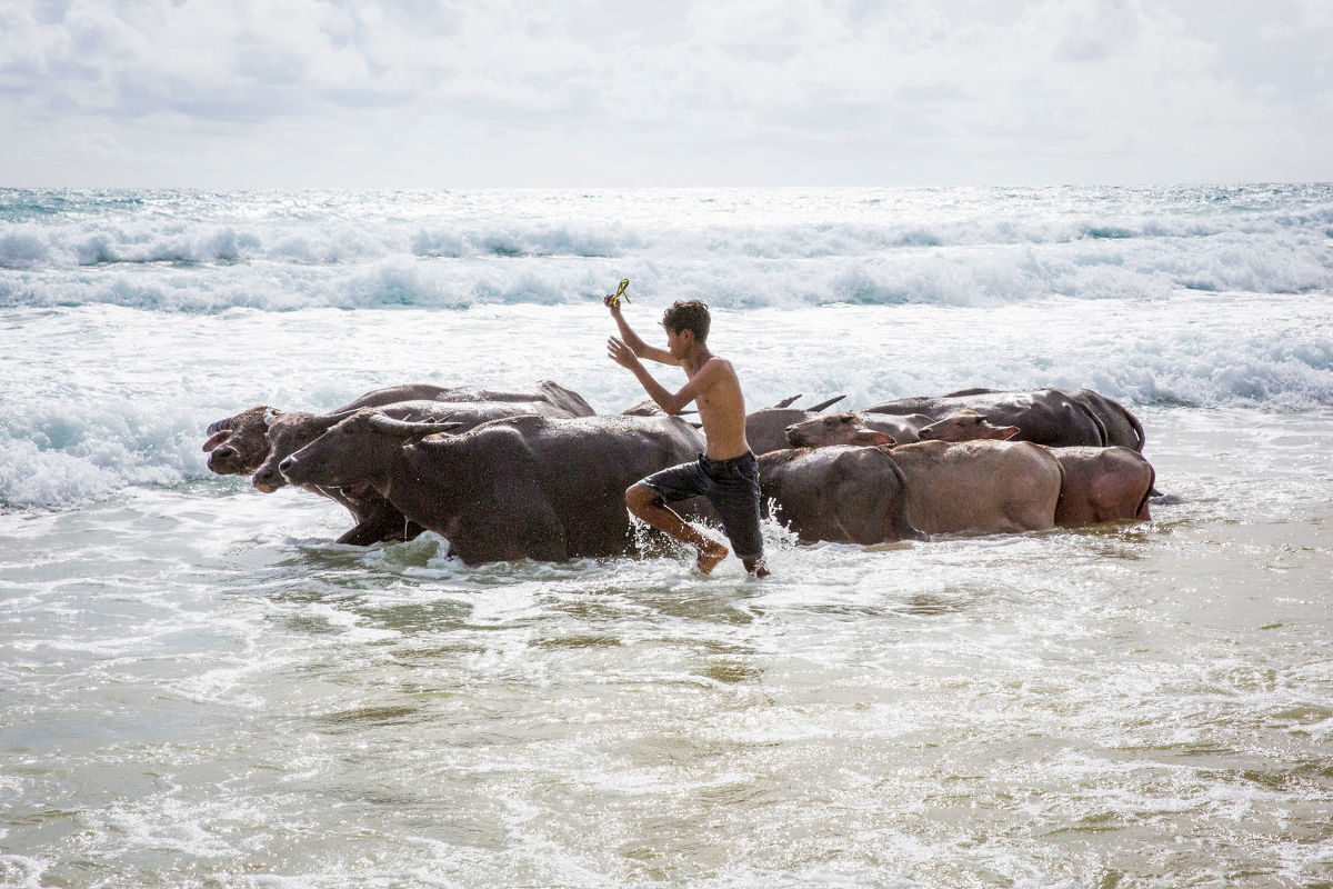 Photographer <b>Ken KOCHEY c/o SARAH LAIRD &amp; GOOD COMPANY</b> takes you away to the NIHIWATU RESORT in remote Indonesia