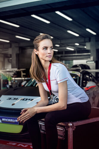 Driver’s Selection - Stylistin Aleksandra KALKOWSKI c/o 21AGENCY im Einsatz für die neue PORSCHE Kollektion