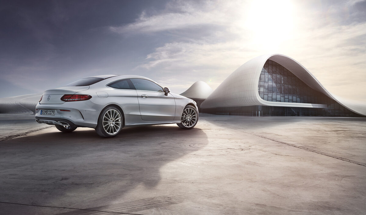 <b>Anke Luckmann</b> photographs the 'Mercedes Benz Dream Cars' campaign for Daimler China and BBDO Beijing