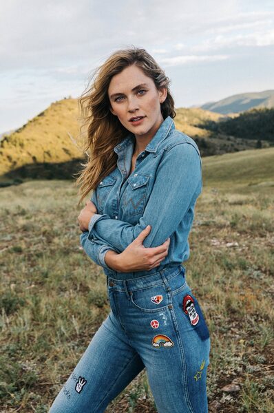 The WRANGLER F/W 2017 campaign starring All-American model <b>Brooke REGISTER c/o LOUISA MODELS</b>, photos: Anthony Shea