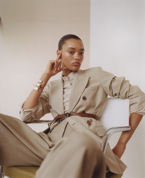 Spring 18 Looks in dem  WSJ-Editorial Mai '18 featuring Model Lameka Fox - Fotos <b>Benjamin VNUK c/o LUNDLUND</b>, Styling Laura Stoloff