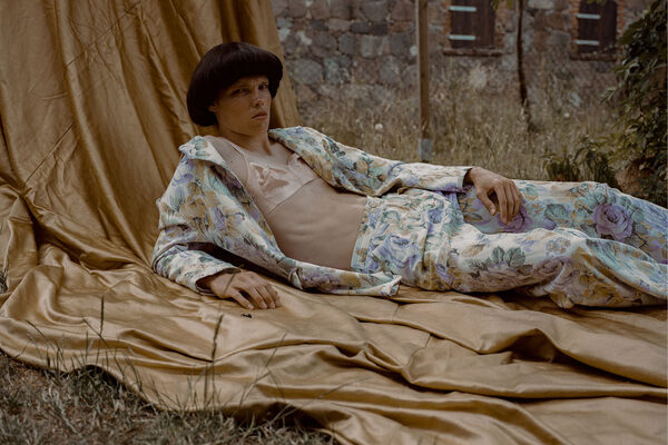 Sustainable, modern, feminine … – <b>GoSee.NEWS</b> presents you the PORTFOLIO of <b>THE LISSOMME</b> Fashion Director <b>Sophia Schwan</b>