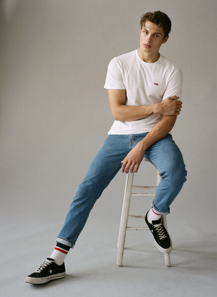 <b>BASICS BERLIN</b> : Beauty support for the FOSSIL jewelry collection, ICON MAG, BMW iNext commercial, BVG campaign, styling for Levi’s, Yourturn, DUPLO and Gillette commercials as well as best-ager model Anna von Rüden in THE KUNST MAG