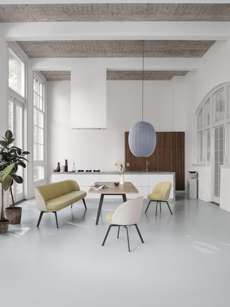 Interior specialist <b>Heidi LERKENFELDT c/o STILLSTARS</b> photographs the ROLF BENZ campaign for the agency SERVICEPLAN