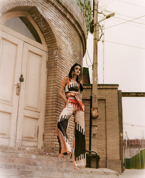 Say it loud, wear it proud! <b>Stefan DOTTER c/o TAKE AGENCY</b> fotografiert die ZAZI x United Nations Kollektion