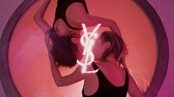 <b>DAMIEN KRISL</b> : films a beauty commercial for YVES SAINT LAURENT Water Stain with model Staz Lindes for Publicis Lux133