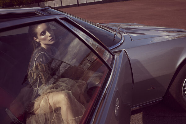 <b>JPPS Creative Productions</b>, Fotograf Roger Weber, ein Auto, ein Model und alle für die ELLE Bulgaria ....