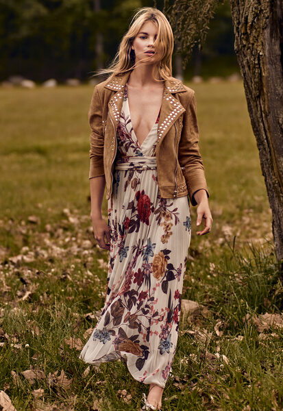 Model <b>Elyse TAYLOR c/o LOUISA MODELS</b> für BUFFALO JEANS, fotografiert vom Wahl-New Yorker Billy Kidd, drei Motive für Euch auf GoSee