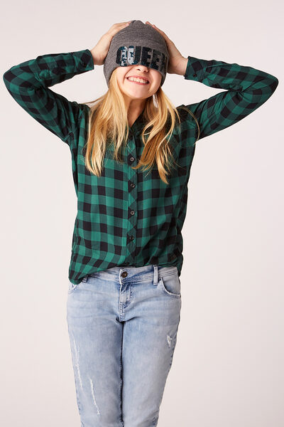 ‘Best for Teens’ – Hamburg-based photographer <b>ANNA TARRIN</b> stages Happy Kids for FIT-Z / JAKO-O