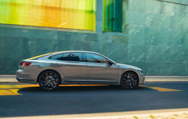 NEW at GoSee : <b>JOHANNES KÜHN</b>, people, cars &amp; landscapes, Berlin; photographs the Volkswagen Arteon R-Line for DDB Voltage in Berlin