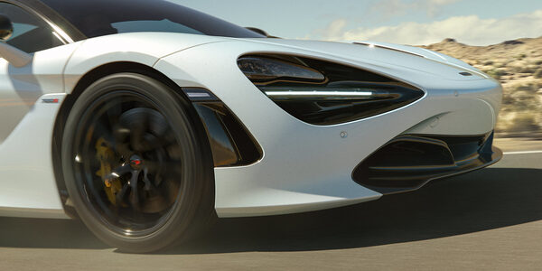 <b>THILO SICHENEDER</b> stages the aerodynamic sports car McLaren 720S with plenty of contrast in the Californian dessert