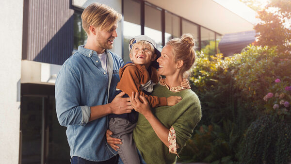 FinanceScout24 Kampagne samt Online Spots von <b>Jonathan HEYER c/o UPFRONT</b> für KOMET Werbeagentur aus Bern