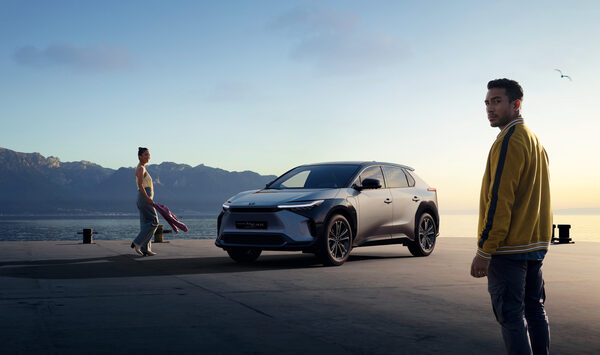 <b>SEBASTIEN STAUB</b> photographs the global launch of the <b>BEYOND ZERO TOYOTA Electric Concept</b> for The&amp;Partnership London with backplates from his personal stock from Switzerland, Patagonia and LA