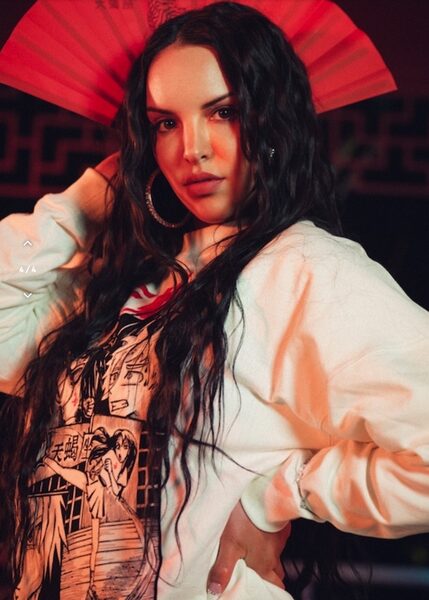 Lennart Brede photographs <b>rapper Juju in her streetstyle glam collection for ABOUT YOU</b> – hair &amp; make-up by <b>Servulo MENDEZ c/o lesARTISTS by Josef Stockinger</b>