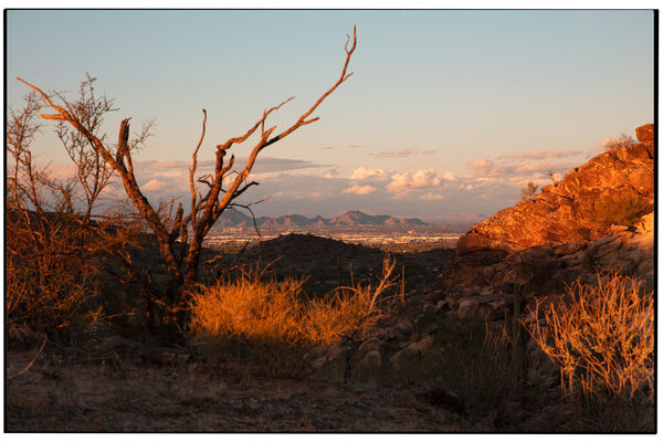 ‘<b>PHX GLOW</b>’ – personal work by photographer <b>ROBERT WESTRICH</b> captured in and around Phoenix