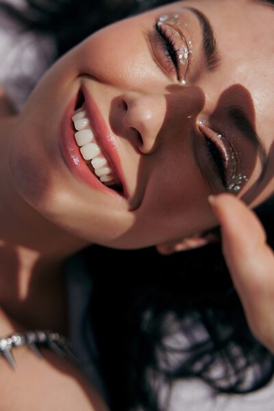 <b>ALYSSA PIZER MANAGEMENT</b> : <b>The EVERY BODY Kampagne für SAIE BEAUTY</b> sowie Personal Work ...... und Aussteller auf der <b>UPDATE-23-BERLIN</b>