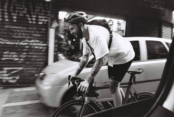 <b>STRAVA X SAO PAULO </b>by photographer Lucas Garrido – in a campaign produced by <b>TWO PALMS PRODUCTIONS</b>