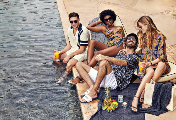 Discover your fashion at<b> L&amp;T</b> – photographed by<b> Dirk BADER c/o AVENGER Photographers</b> in Marrakech