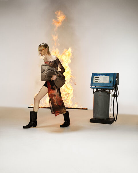 <b>SHOTVIEW ARTISTS MANAGEMENT</b> : RE-EDITION Magazine X BIMBA Y LOLA,<b> ‘Roulette’ video for CARNALE ROOM Mag</b>, ‘FOR EVERY YOU’ spot for UGG X ZALANDO, and HIGHSNOBIETY ‘Festive Fit’ campaign