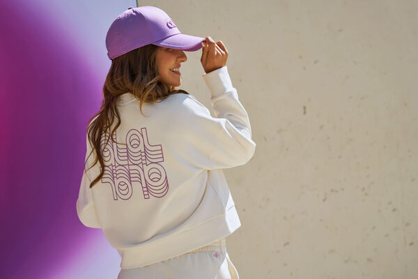 Spread the energy<b>! Anna Lewandowska x 4F ‘Dopamine Boost’ collection</b>, staged with modern graphics by <b>PAWEL FABJANSKI</b> in Barcelona