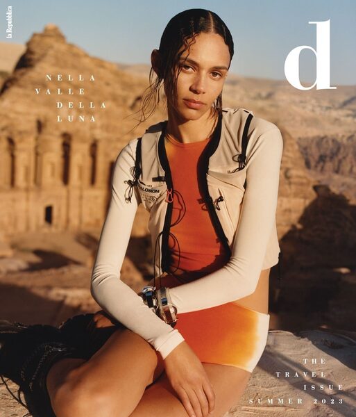 Eddie Wrey fotografiert das US-amerikanische Topmodel Binx Walton für das D LA REPUBBLICA Magazin Juni '23 in der jordanischen Wüstenwildnis Wadi Rum, der Stadt Petra und am Toten Meer - Hair Olivier SCHAWALDER c/o LES ARTISTS by Josef Stockinger