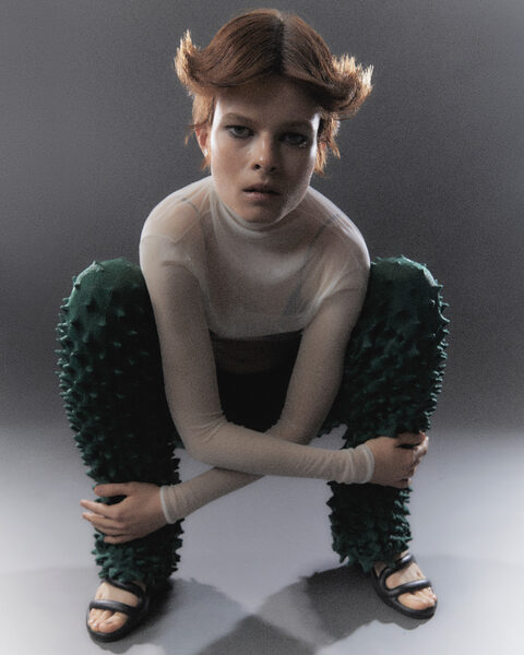 'Bend The Zeitgeist' im <b>SLEEK </b>Magazin - fotografiert im Berliner Meta Studio von <b>PER APPELGREN</b>