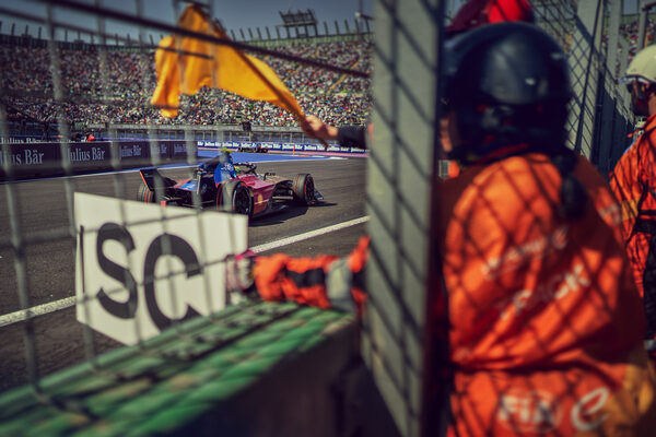 <b>HANKOOK TIRES</b> is the official tire supplier of Formula E – photos by <b>THOMAS SCHORN</b>&nbsp;