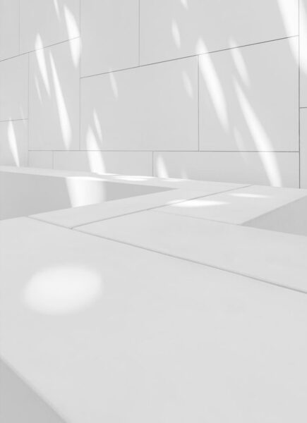 Photographer <b>Benjamin MONN c/o KRISTINA KORB </b>visits <b>LOUVRE&nbsp;</b>Abu Dhabi for you