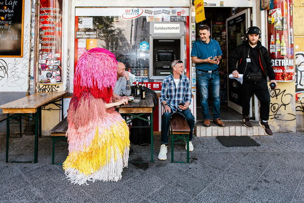<b>HERSPECTIVE</b> : <b>‘Wasting Time x DUAT’</b> - pop-up exhibition for Berlin’s art festival <b>48h Neukölln </b>by the female photographer collective