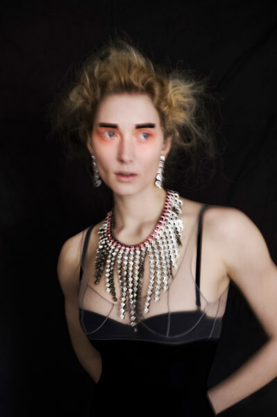 Model Sandra Martens in <b>FACES Magazine</b> – hair &amp; makeup by <b>Gabrielle THEURER c/o BASICS.BERLIN</b>