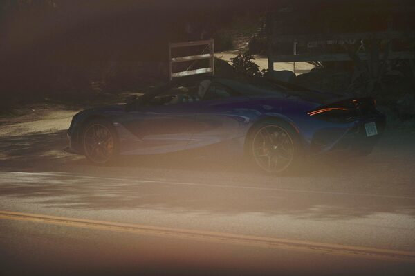 <b>Michael SCHNABEL c/o EMEIS DEUBEL</b> photographs for <b>ROAD &amp; TRACK </b>Magazine