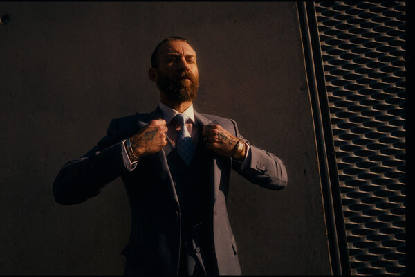 ‘Duality Untamed’ - the<b> BMW M5 </b>meets style icon and fashion designer <b>Justin O’Shea</b>, with photos by<b> Manuel NAGEL c/o WILDFOX RUNNING</b>
