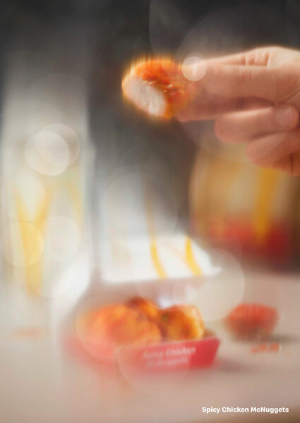 <b>McDonald’s</b> Spicy Nuggets Gold Idea - photographed by <b>Studio Hackenberg c/o DOUBLE T Photographers</b> for Scholz &amp; Friends