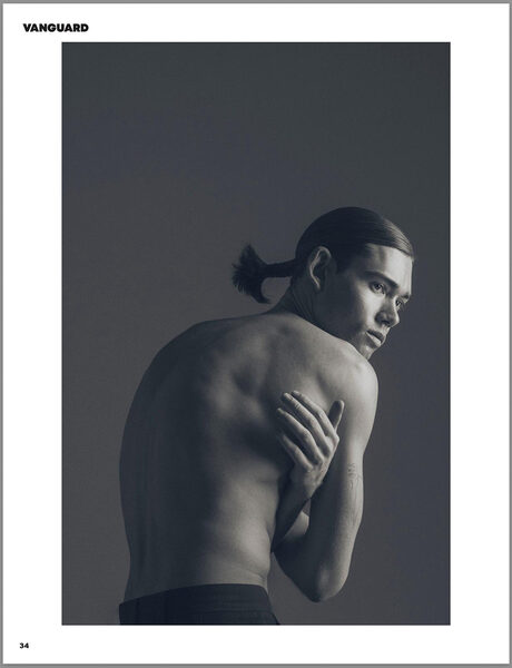 'Handsome' - <b>Det KEMPKE c/o&nbsp;DOUBLE T PHOTOGRAPHERS</b> fotografiert Male Model Marc Ritz für das<b>&nbsp;VANGUARD Magazin</b> und präsentiert Dir seine neue, <b>freie AI Arbeit </b>auf GoSee.News