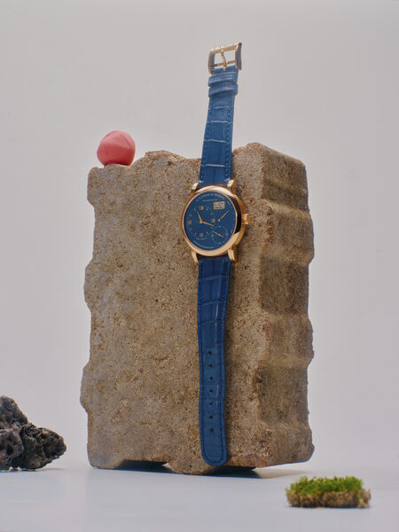 Bulgari, Gucci &amp; Friends - <b>Maximilian VIRGILI c/o LGA ANAMGEMENT </b>fotografiert Uhren-Editorial für die <b>WIRTSCHAFTSWOCHE - </b>und triff LGA MGMT als XXL-Aussteller auf der <b>UPDATE 25 BERLIN</b>