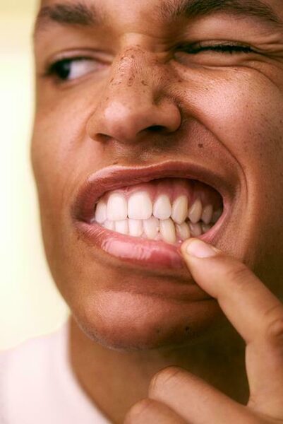 <b>&nbsp;Linda SCHÄFFLER c/o VISUALEYES</b> fotografierte für <b>DR. SMILE EVOLUTION </b>Sommer 2024